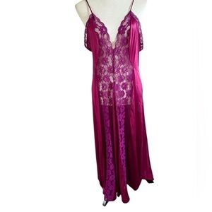 Vintage Val Mode Elegant Lace Nightgown in Deep Rose and Purple Lace Colors